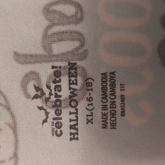 Way To Celebrate Halloween Pajama Set Top And Shorts Sz XL (16-18) - Picture 10 of 16